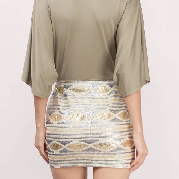 Tobi Ivory Allover Sequin Skirt 🔥 - Picture 3 of 6